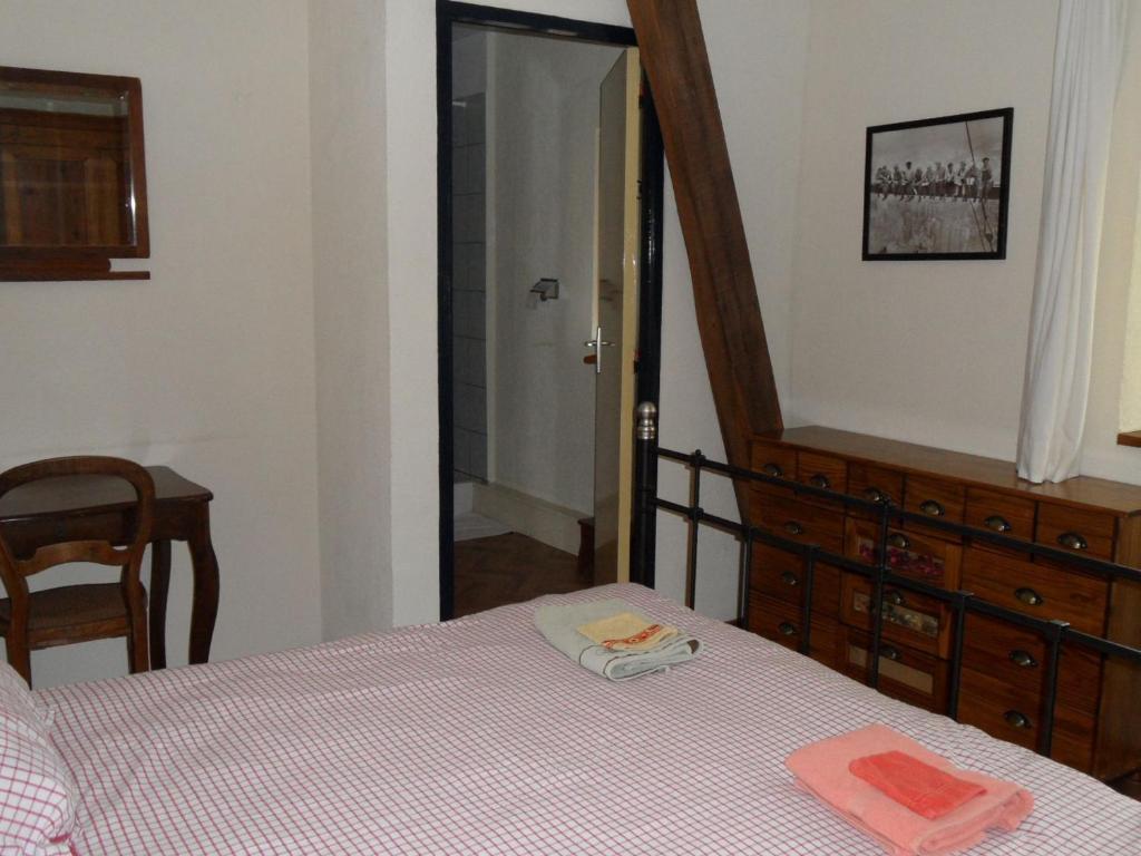 Chambres D'Hotes Domaine Du Bourg Gannay-sur-Loire Pokój zdjęcie